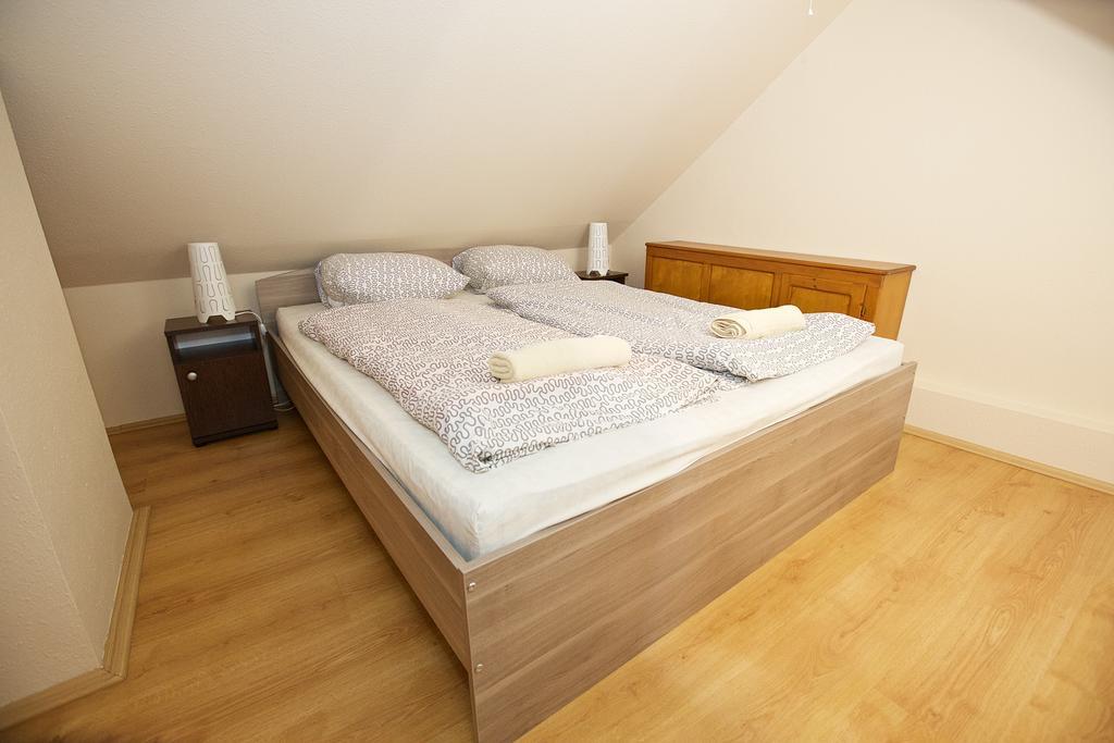 Zoli Apartmanok-Adri Koelcsey 32 Hajdúszoboszló المظهر الخارجي الصورة